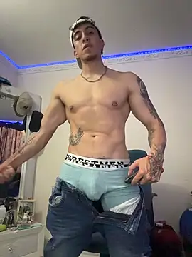 strongboy_ live sex cam