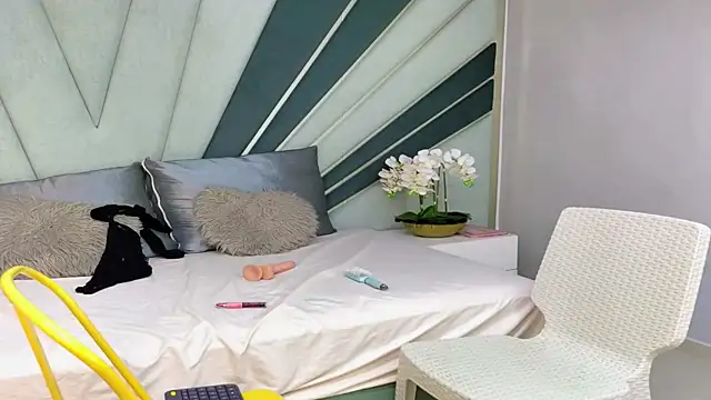 DulceeEsmeralda's cam snapshot