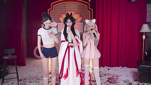 SMN-0002 live sex cam