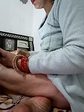 mahi_kapil's cam snapshot