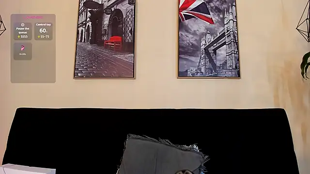 Sweet_Alessandre live sex cam