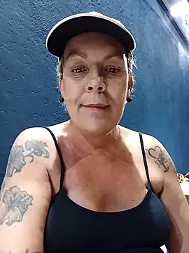 GauchaMilfHot's cam snapshot