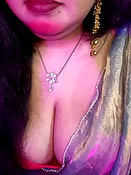 Suhanakhan04's cam snapshot