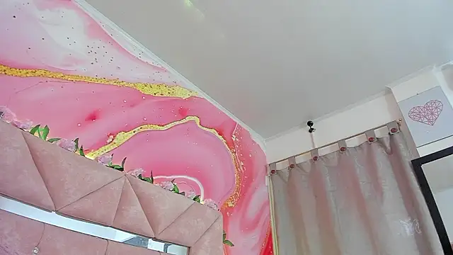 Taylor__cooper's cam snapshot