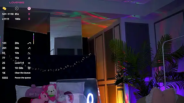 MissKiarra live sex cam