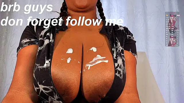 IssaNoirr's cam snapshot