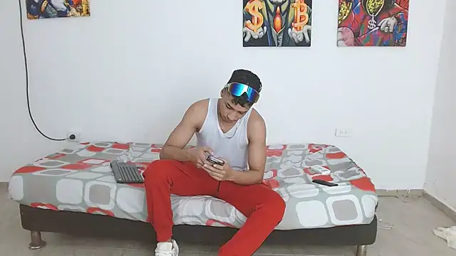 jose_sexycumm live sex cam