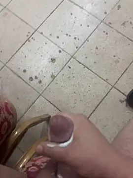 Can3438q's cam snapshot