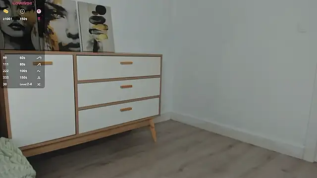 qsstess's cam snapshot