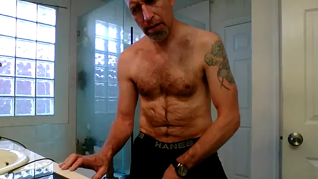 El_Gizmo's cam snapshot