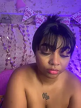 pamela_west's cam snapshot