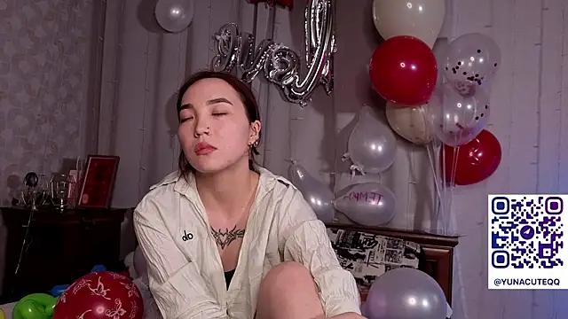 OdetteBiddy's cam snapshot