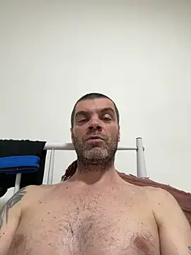 DOMINATOR_SIR-MASTER's cam snapshot