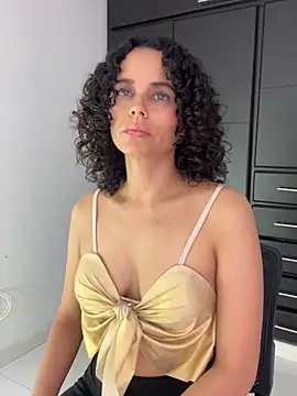 Nala_OMG's cam snapshot