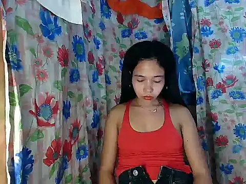 PinaySkinnyGirl's cam snapshot