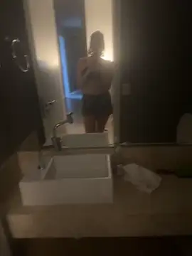 witchdub's cam snapshot