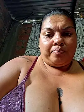 Juli_Powl's cam snapshot