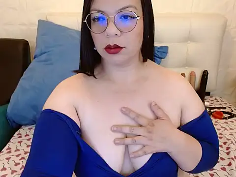 Angiee_BBW's cam snapshot