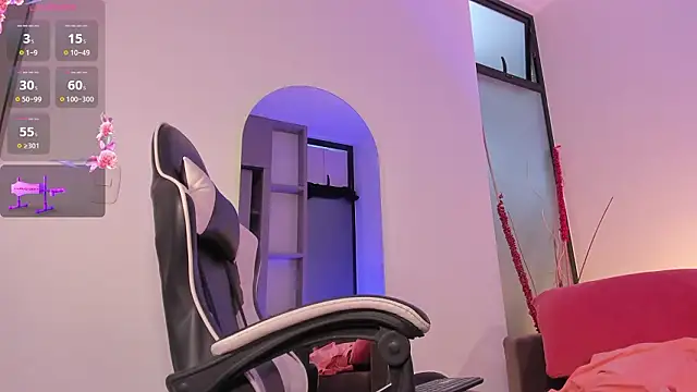 ChloeMoreti's cam snapshot