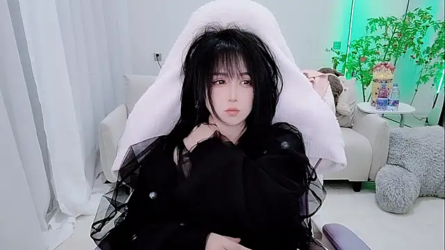 Evangelin-e live sex cam