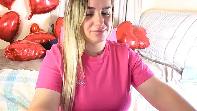 JuicyMillena's cam snapshot