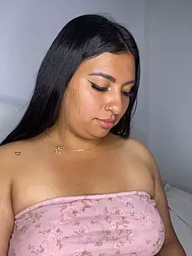 Issa_Santana live sex cam