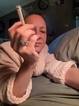 Lilbeezie81's cam snapshot