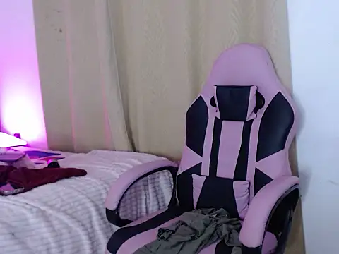 Angiegranados's cam snapshot