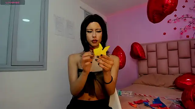 emma_cg's cam snapshot