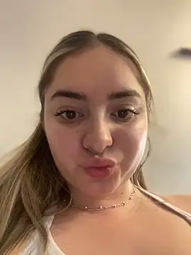 imlindapink live sex cam