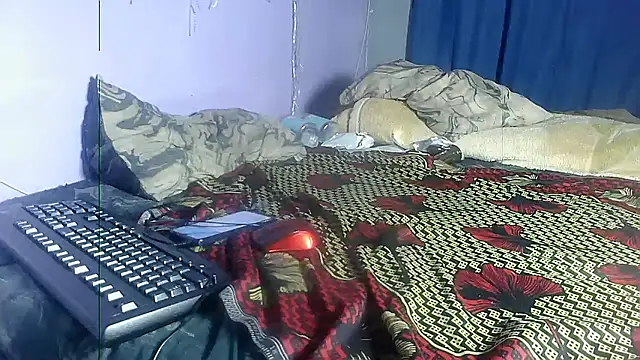 ebonydelights's cam snapshot