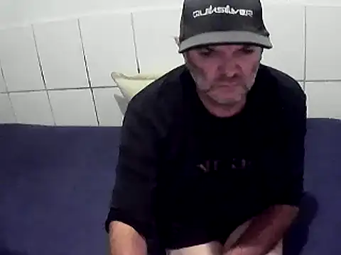 pierdona's cam snapshot