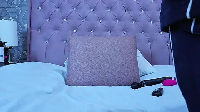 Samantha_Collen live sex cam