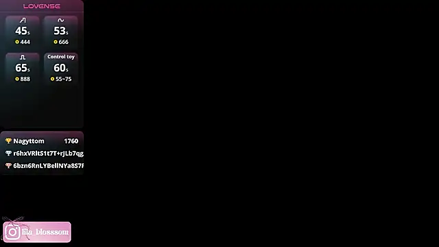 LilaaBlossom live sex cam