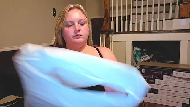 PhatAssBlond's cam snapshot