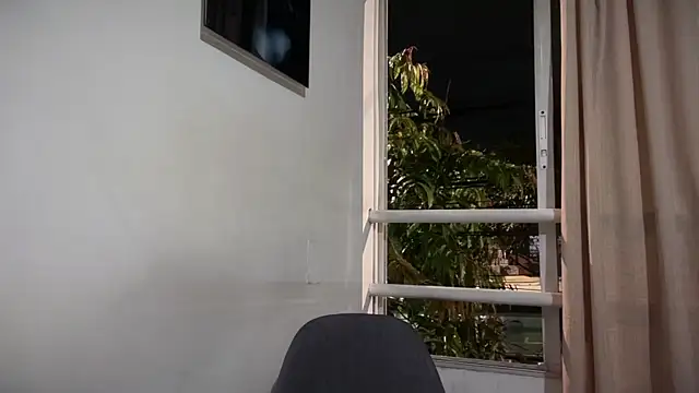 romeolovedark live sex cam