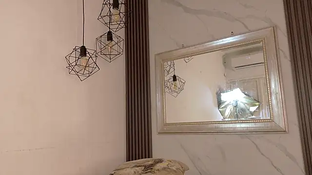 julieta_aguilar1's cam snapshot