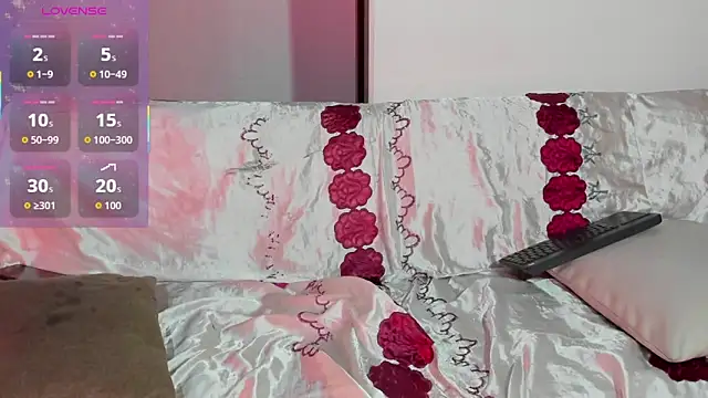 Nikki__uwu's cam snapshot