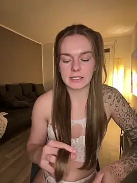 LisaFreierxx live sex cam