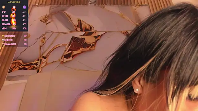 AgathaAtenea's cam snapshot