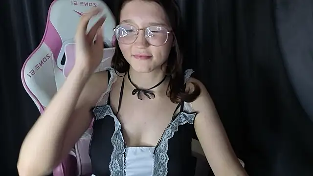 PinkiAura's cam snapshot