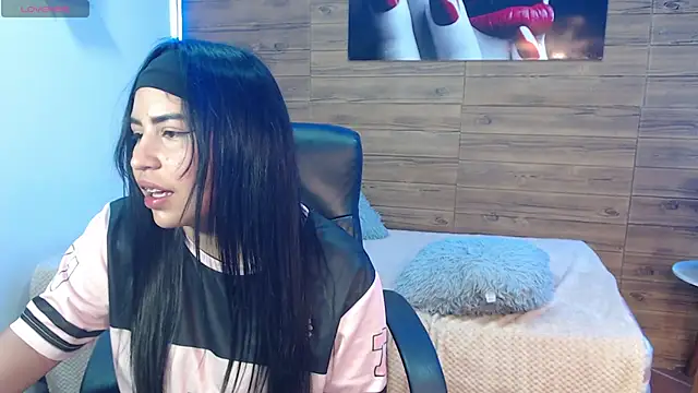 sasha_kinsley's cam snapshot