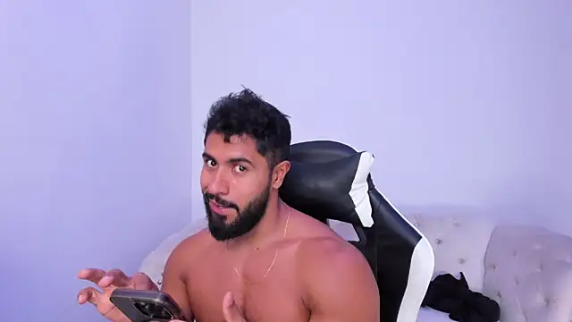 Santiago_huntt live sex cam