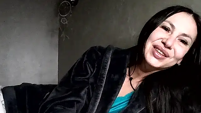 JulianaGold1's cam snapshot