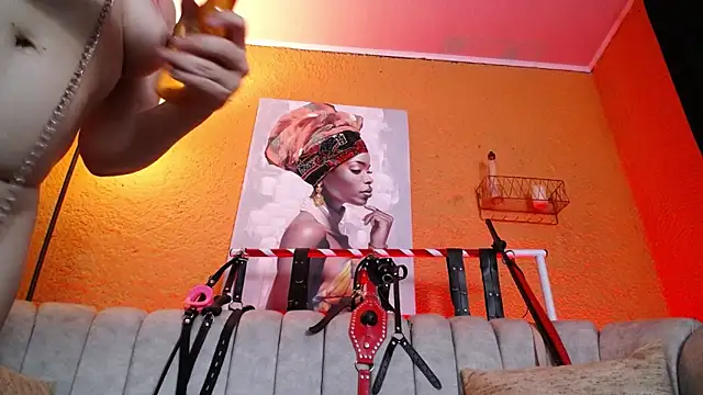 Naty_slavedoll's cam snapshot