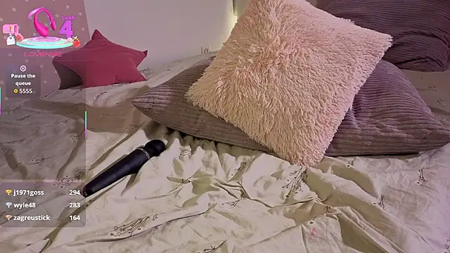 AvrilLeMell live sex cam