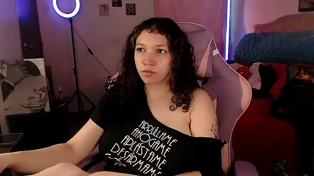 AllyDonfort's cam snapshot