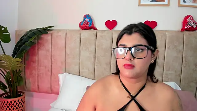 Roxy_Sin's cam snapshot