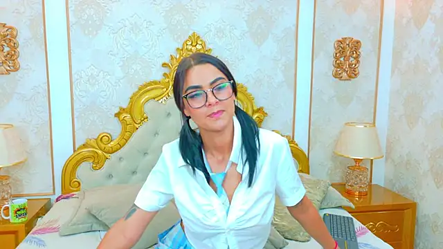 AishaCarpenter's cam snapshot