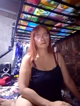 SexyHottMom's cam snapshot